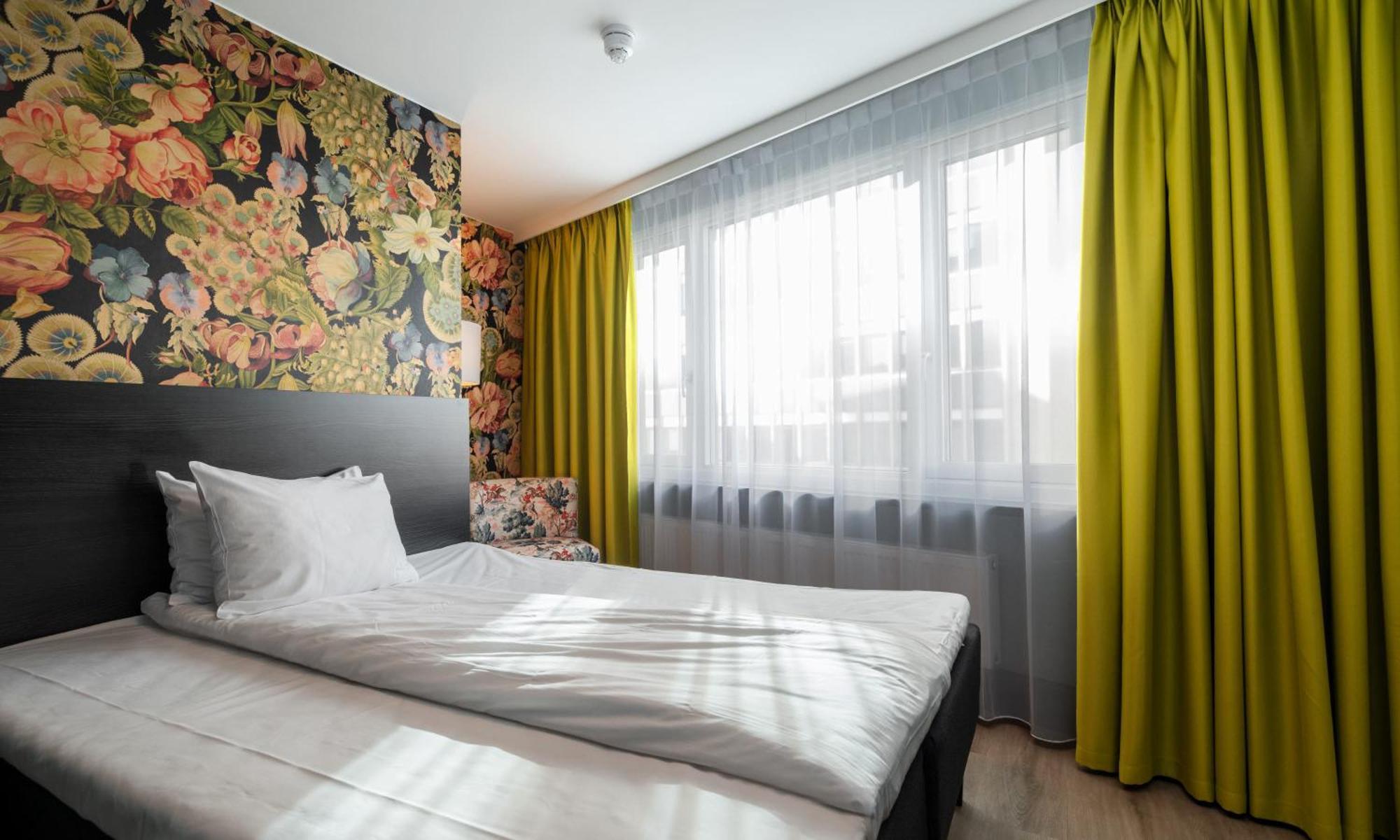 Отель Thon Slottsparken 4*